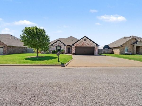 1212 Northridge Boulevard, Altus, OK 73521