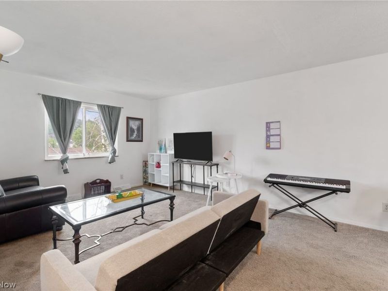 5103-5105 13th Street SW, Canton, OH 44710 Photo 3