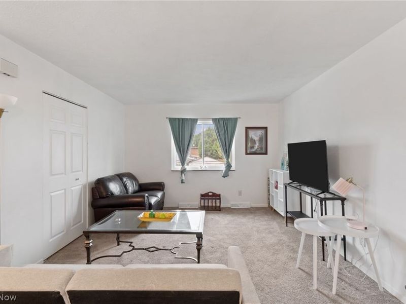 5103-5105 13th Street SW, Canton, OH 44710 Photo 4