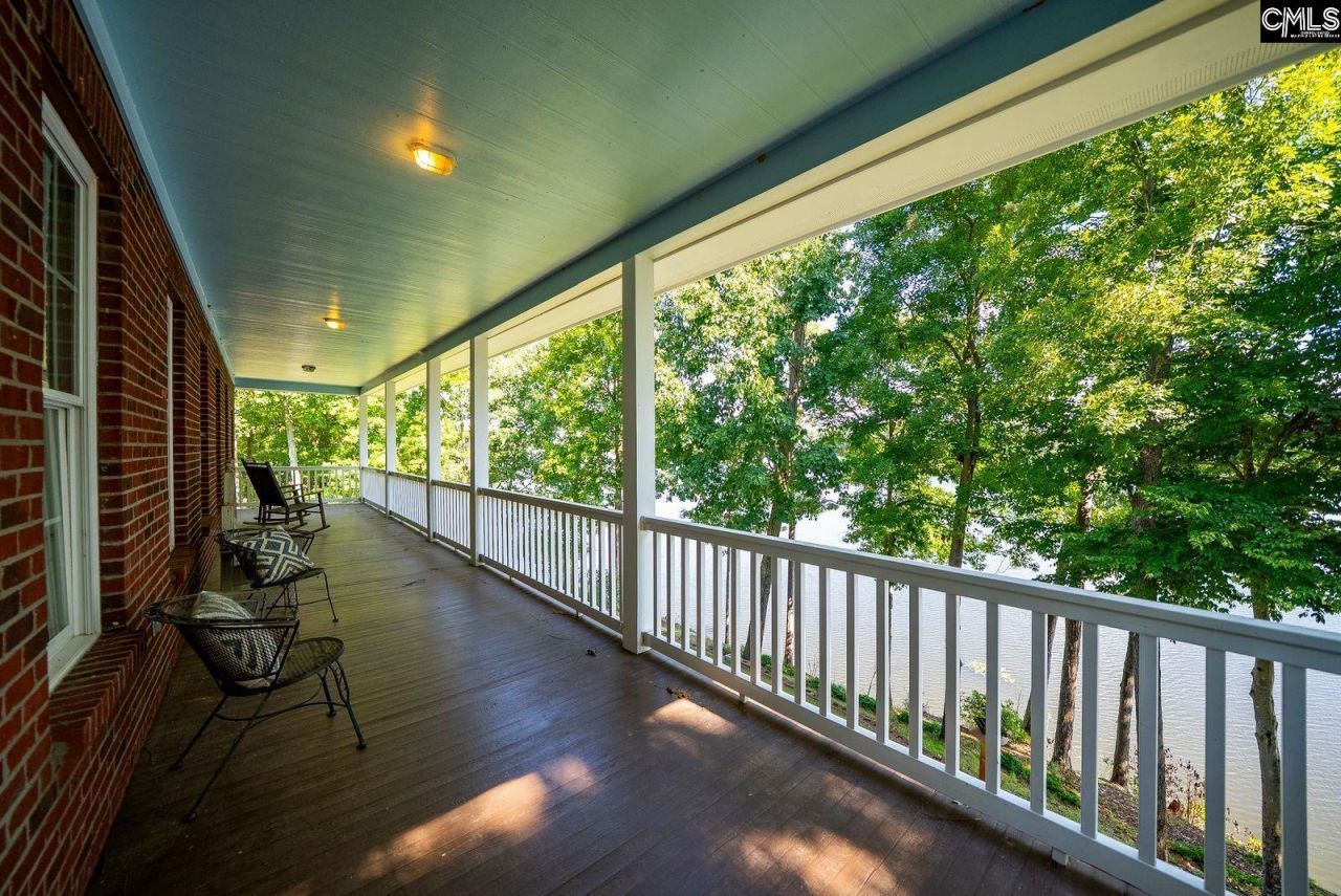 1201 Taylor Road Photo 5