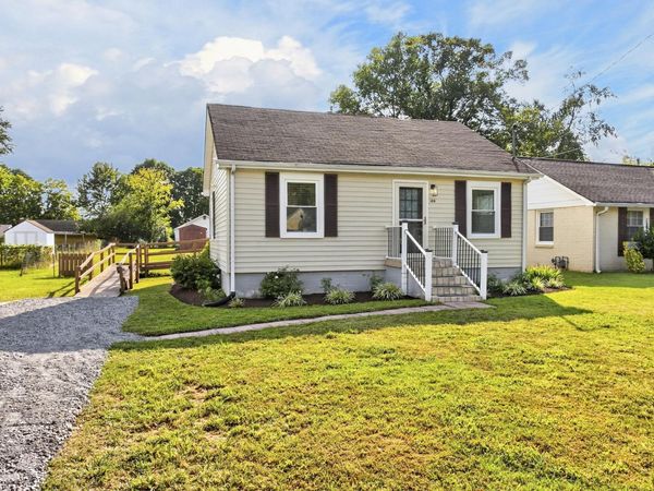 108 Hamblen Ave , Old Hickory, TN 37138