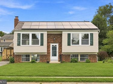 111 TANGLEWOOD LANE , LANCASTER, PA 17601
