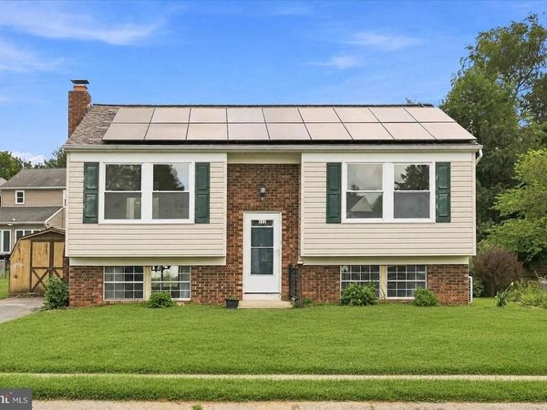 111 TANGLEWOOD LANE , LANCASTER, PA 17601