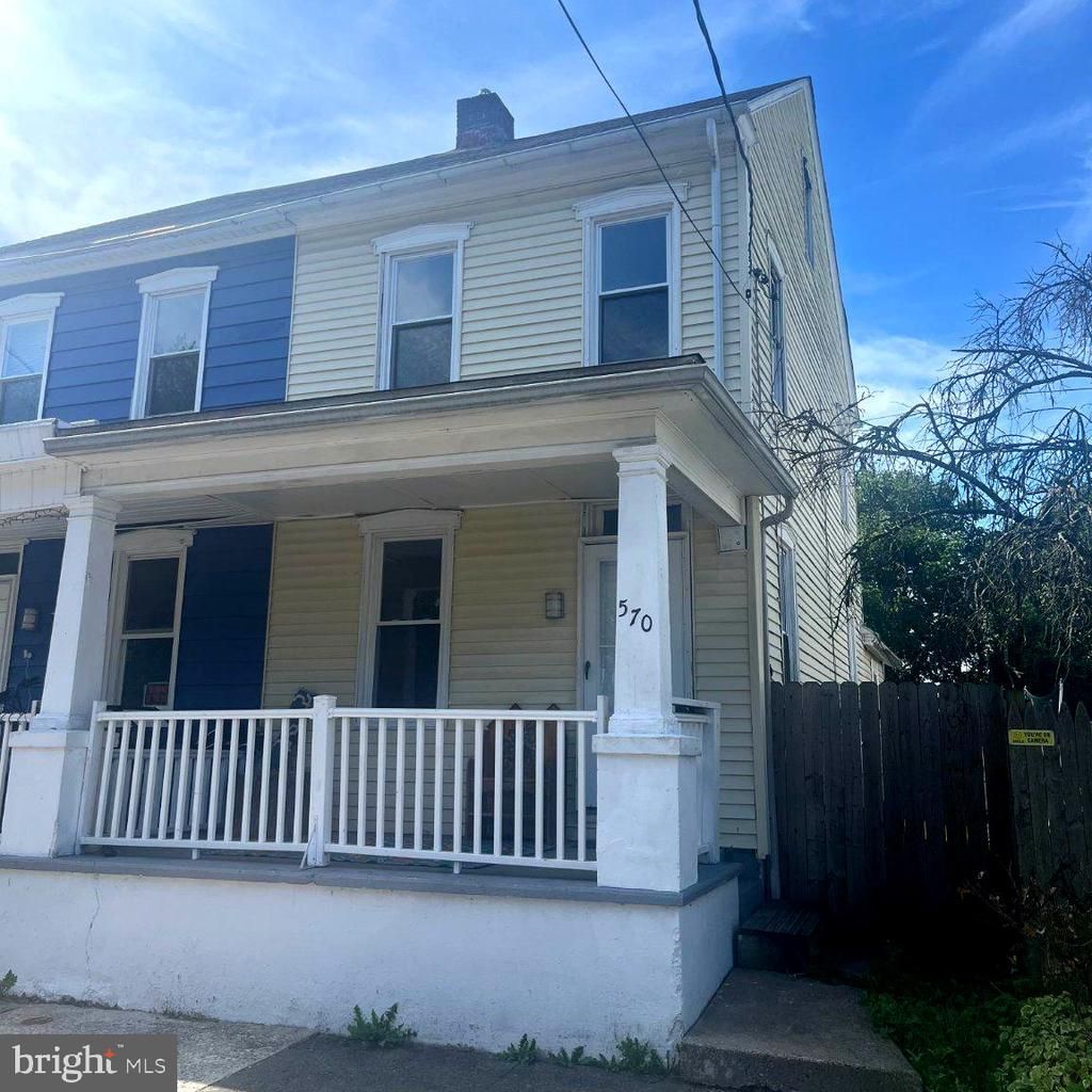 570 JEFFERSON AVENUE, POTTSTOWN, PA 19464