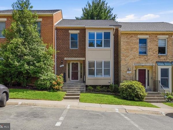 4902 CLOISTER DRIVE, NORTH BETHESDA, MD 20852