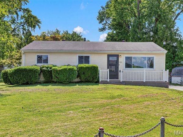 1180 Elder Drive , Florissant, MO 63033