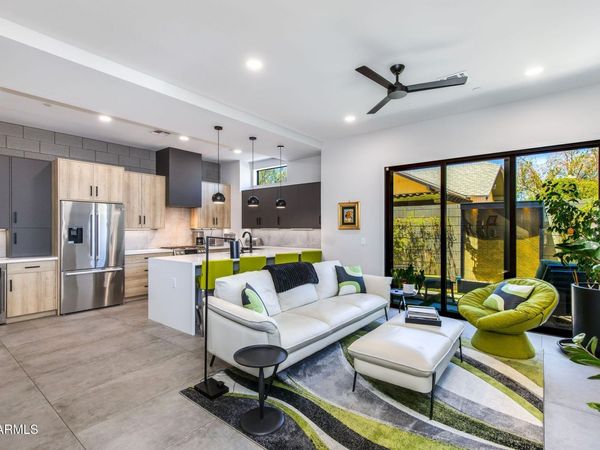 377 E WINDSOR Avenue, Unit 1, Phoenix, AZ 85004