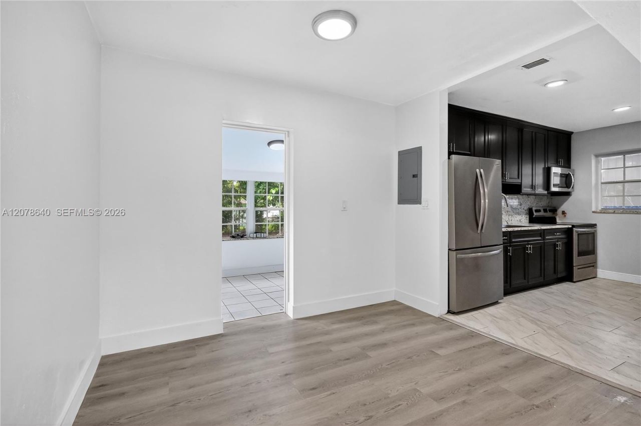 40 NW 68th St , Miami, FL 33150 Photo