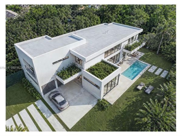 4165 Poinciana Ave , Miami, FL 33133