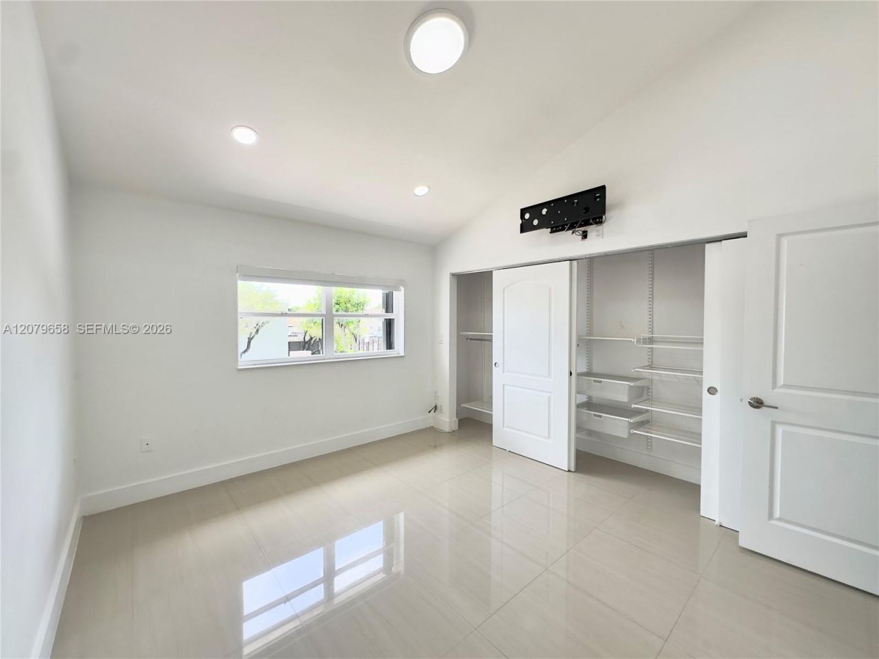 8010 SW 152nd Ave, Unit 211, Miami, FL 33193 Photo