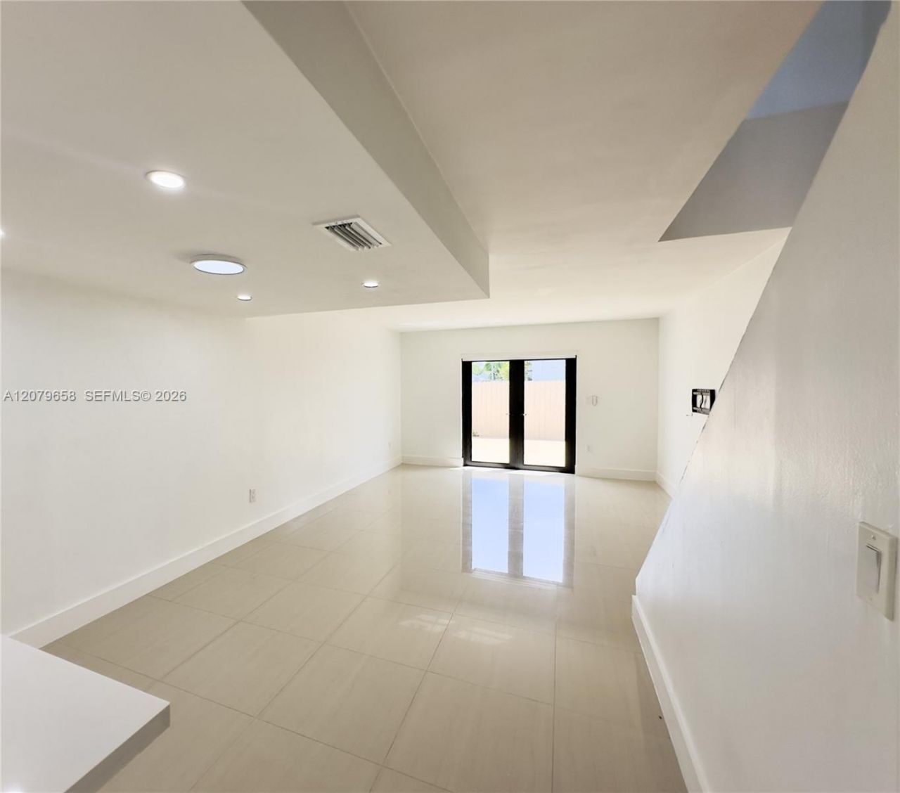 8010 SW 152nd Ave, Unit 211, Miami, FL 33193 Photo