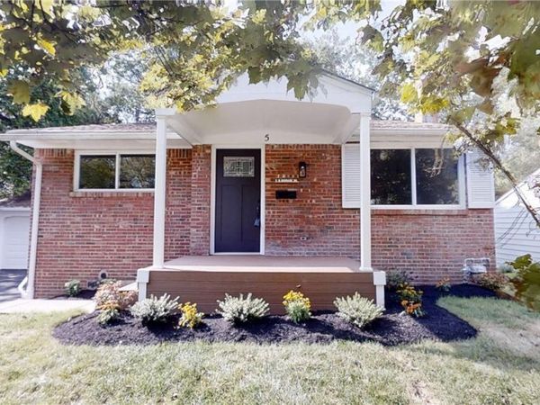 5 N Burbank Drive, Buffalo, NY 14226