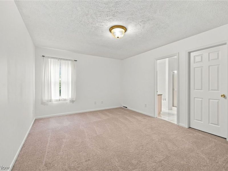 29008 Uxbridge Drive, Willowick, OH 44095 Photo 19