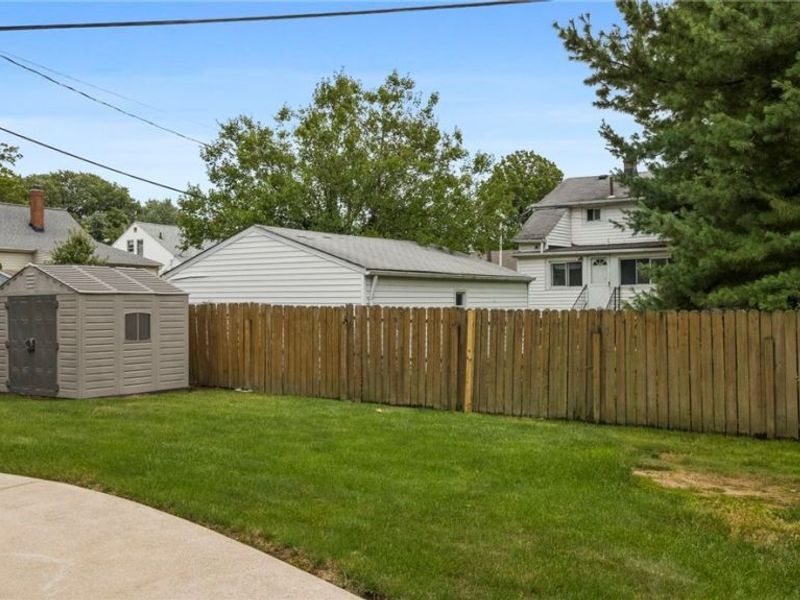29008 Uxbridge Drive, Willowick, OH 44095 Photo 36