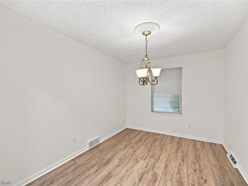 29008 Uxbridge Drive, Willowick, OH 44095 Photo 9