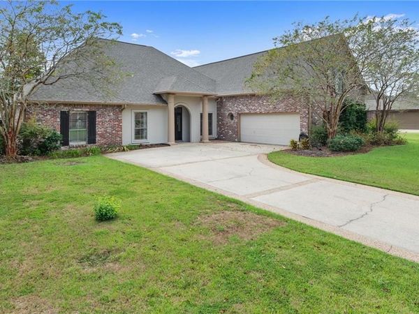 18167 KENNER Drive , Prairieville, LA 70769