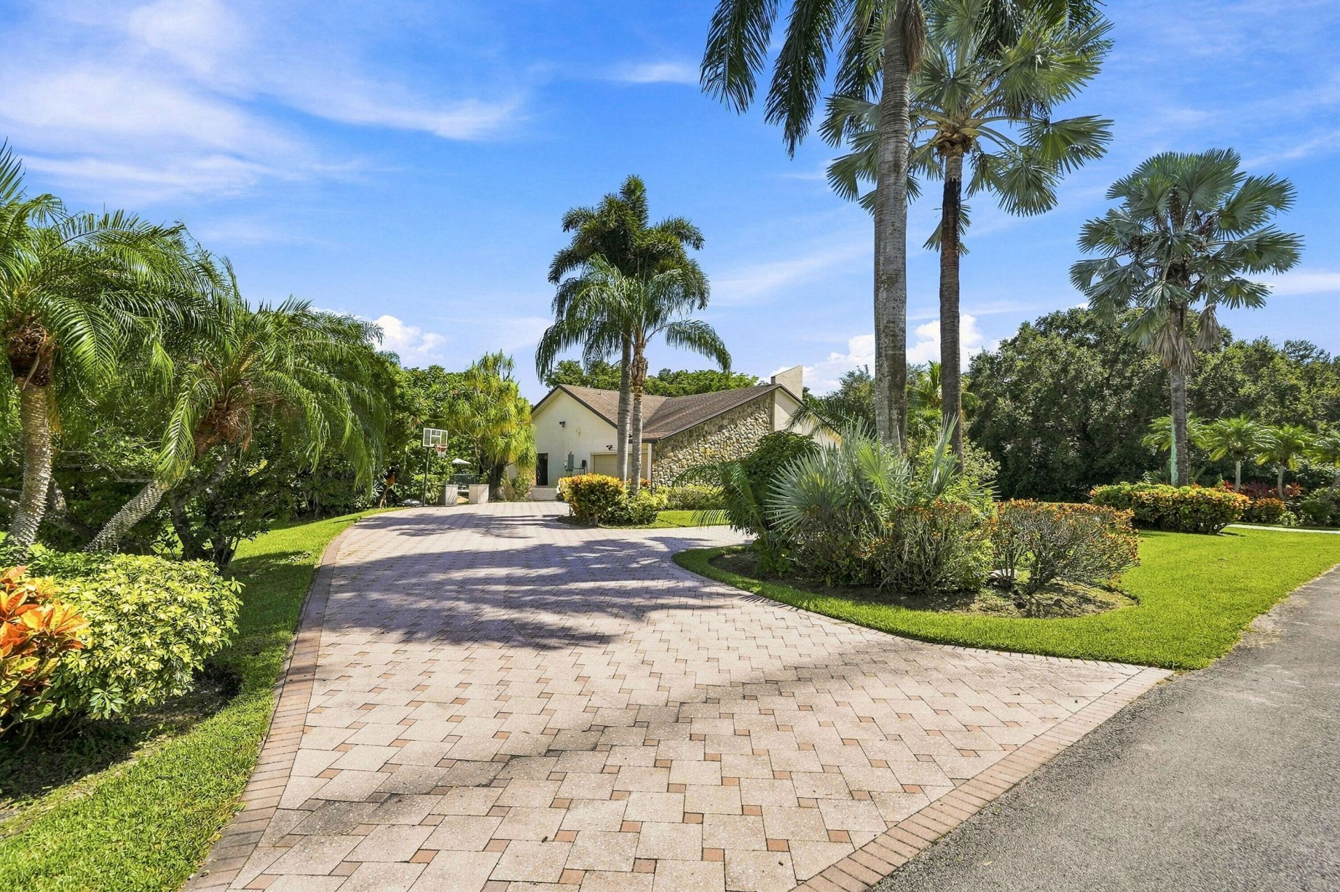 11601 SW 21st Court, Davie, FL 33325 Photo