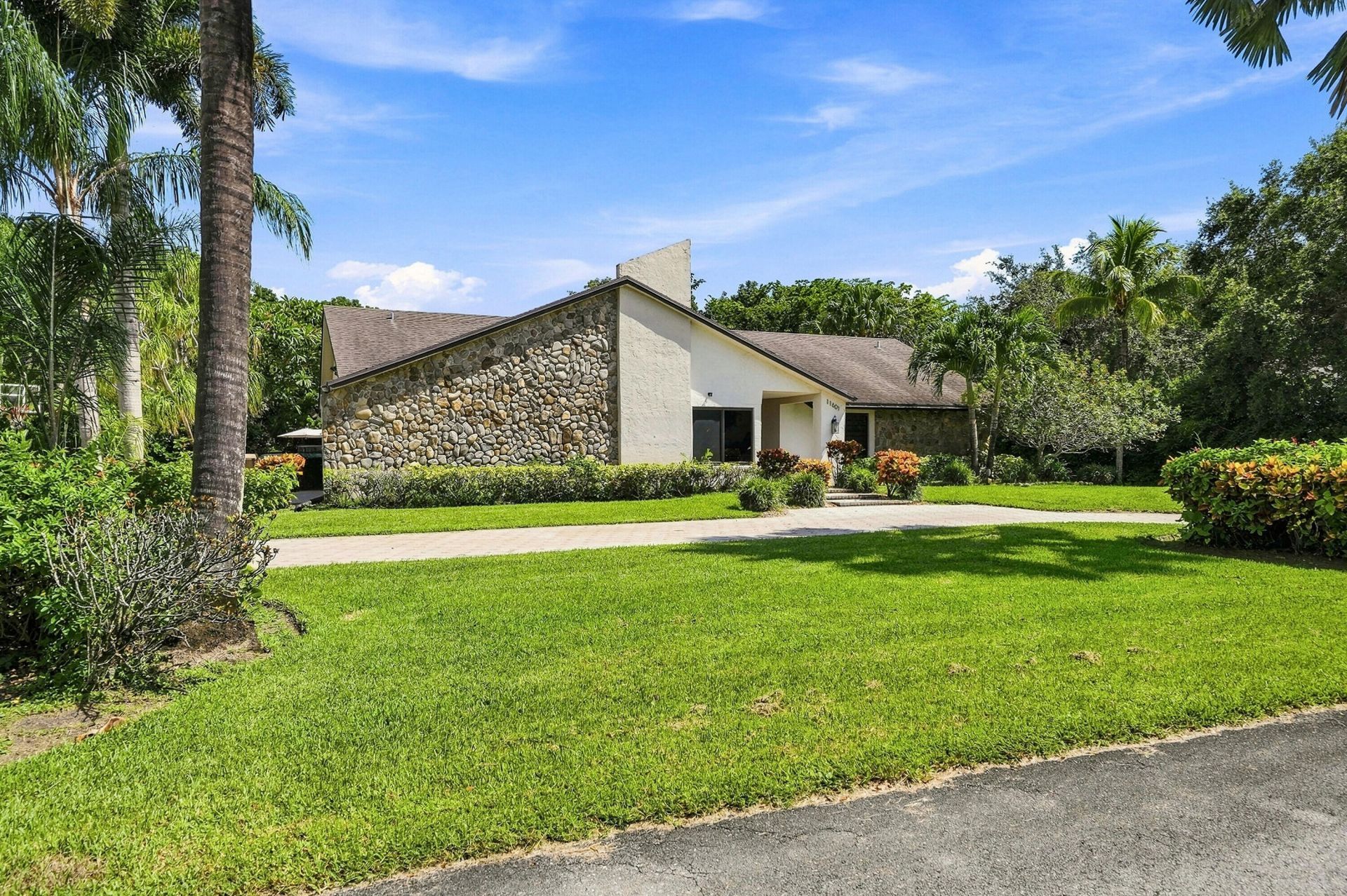 11601 SW 21st Court, Davie, FL 33325 Photo