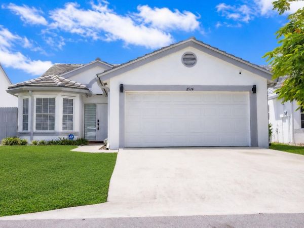 2974 TORREY PINE Lane, Lake Worth, FL 33462