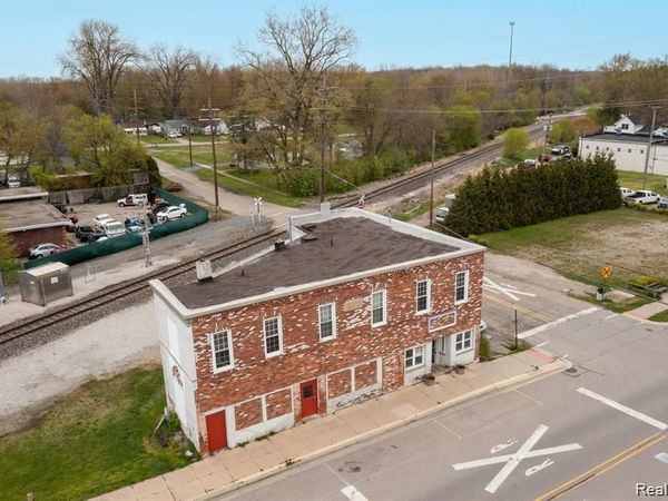 910 Monroe Street, Carleton Village, Mi 48117