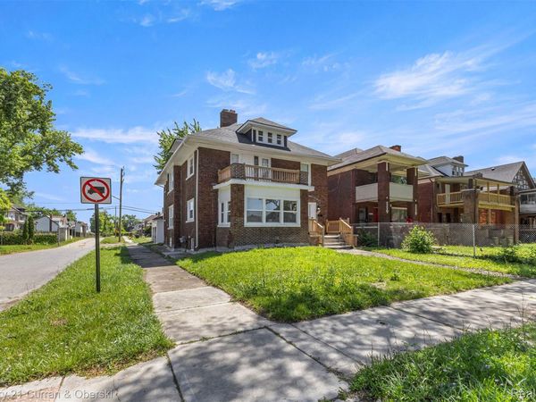 8438 Dexter Avenue , Detroit, Mi 48206