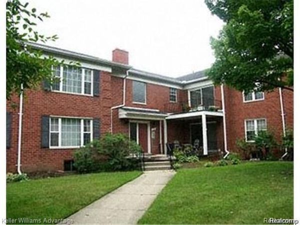 27689 W Echo Valley , Farmington Hills, Mi 48334