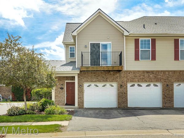 10130 RIDGE RUN Street, Hartland Township, Mi 48855