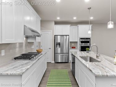 4819 Glenora Drive, Orion Township, Mi 48359