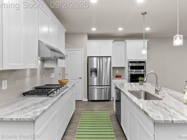 4819 Glenora Drive, Orion Township, Mi 48359