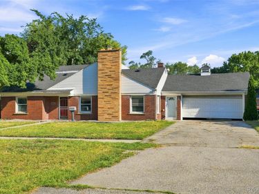 17620 Cornell Road , Southfield, Mi 48075