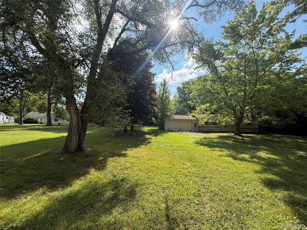1139 Baldwin Road , Lapeer Township, Mi 48446