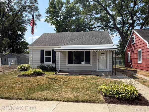 2000 Moorhouse Street , Ferndale, Mi 48220