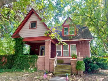 1441 Catalpa Drive, Berkley, Mi 48072