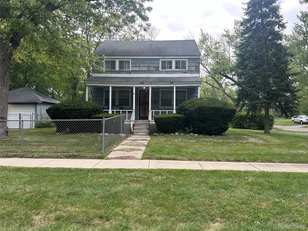 2602 N Chevrolet Avenue, Flint, Mi 48504