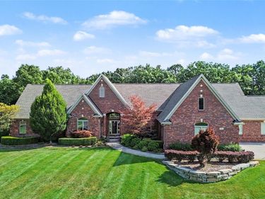 2442 Meadow Court , Addison Township, Mi 48367