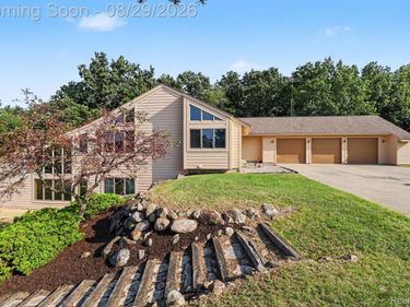 10250 Eagle Road, Rose Township, Mi 48350