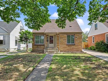3429 Croissant Street , Dearborn, Mi 48124
