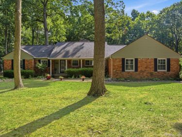 2314 Ostrum Drive, Waterford Township, Mi 48328