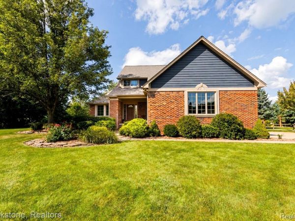 12657 Boardwalk Drive , Bruce Township, Mi 48065