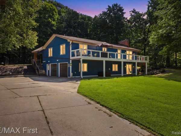 66200 Campground Road, Washington Township, Mi 48095