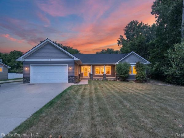 165 Leetonia Drive, Troy, Mi 48085