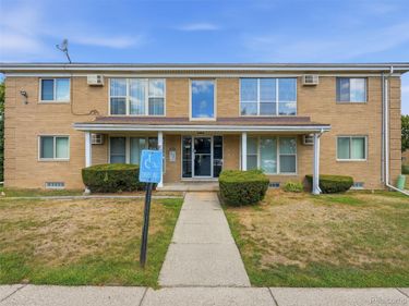 26345 W 7 Mile Road, Unit 229, Redford Township, Mi 48240
