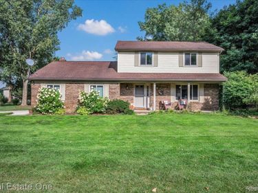 9694 Klais Road, Independence Township, Mi 48348