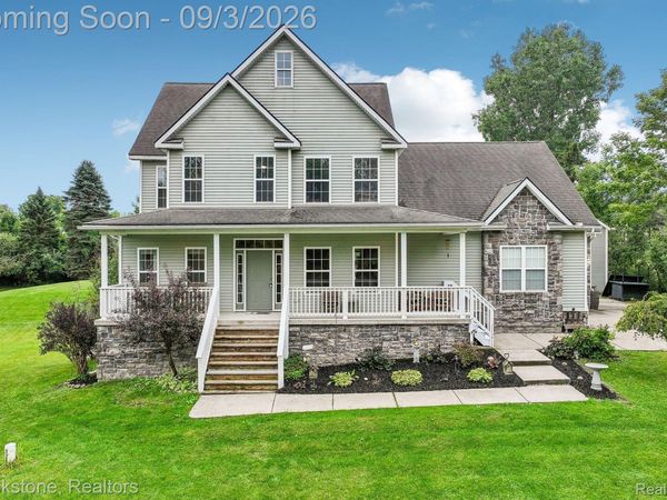 2633 Groveland Road, Groveland Township, Mi 48462