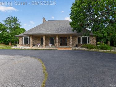 9505 E Atherton Road, Davison Township, Mi 48423