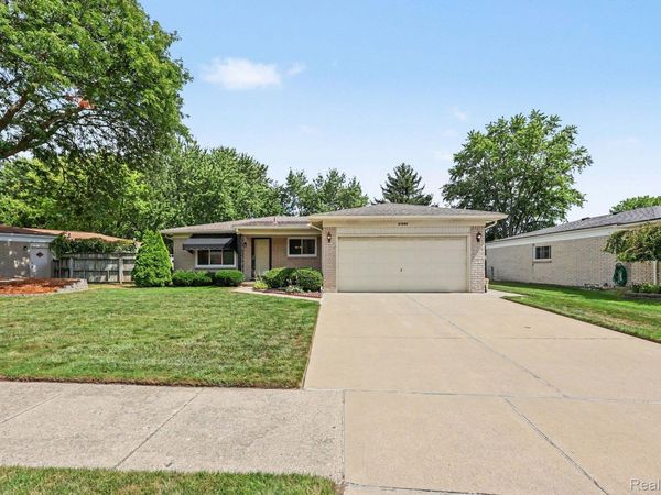 31694 Cindy, Fraser, Mi 48026