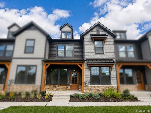 295 Lantana Drive , Brighton, Mi 48116