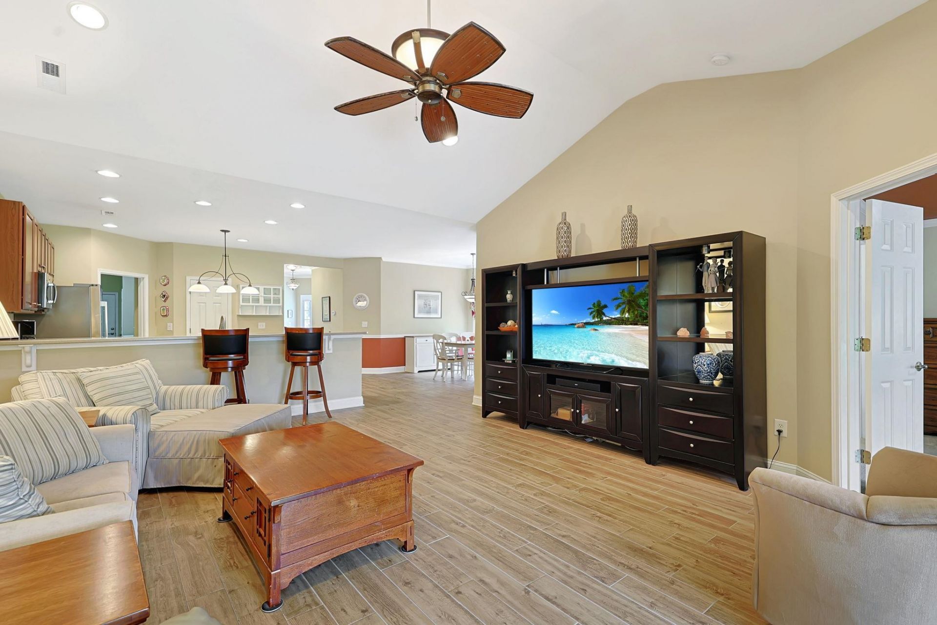 609 Misty Hammock Dr.  Photo 5