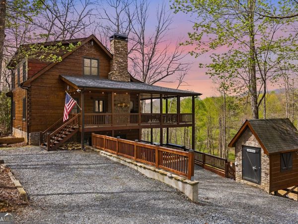 1134 Maggie Chapman Road, Blue Ridge, GA 30513