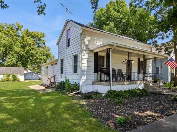528 W Marion Street, Marengo, IA 52301